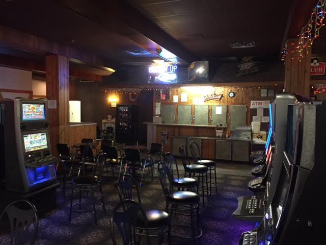 Royal Hotel Flin Flon Bagian luar foto